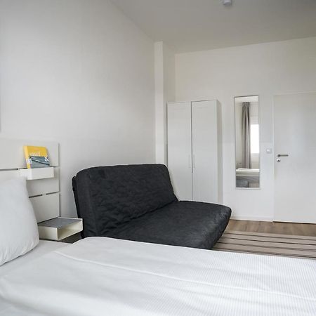 Spacious Apartment In Berlin Mitte For 6 Exterior foto