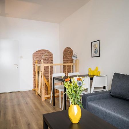 Spacious Apartment In Berlin Mitte For 6 Exterior foto