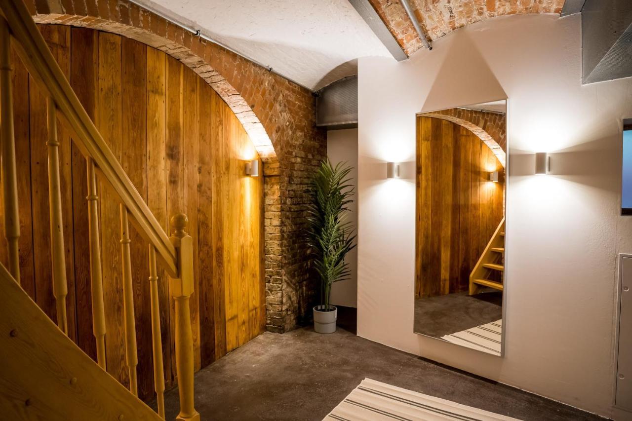 Spacious Apartment In Berlin Mitte For 6 Exterior foto