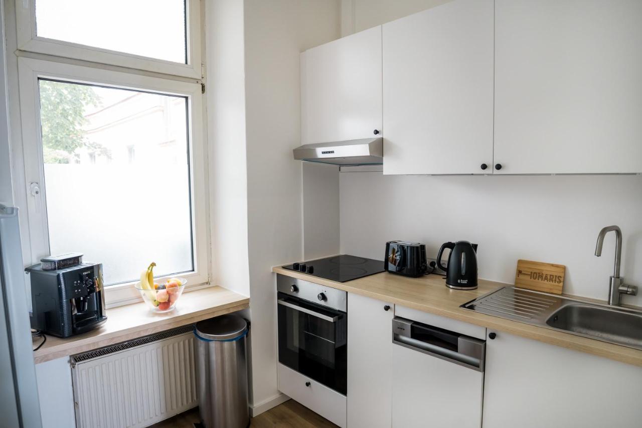 Spacious Apartment In Berlin Mitte For 6 Exterior foto