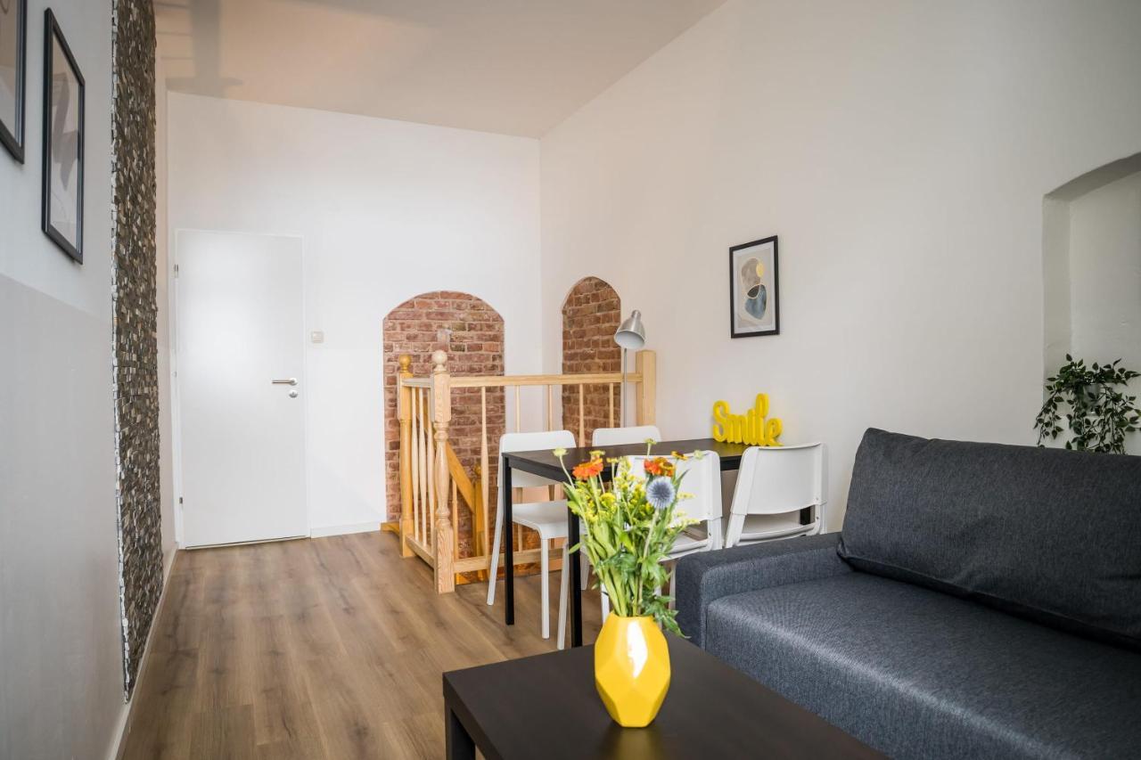 Spacious Apartment In Berlin Mitte For 6 Exterior foto